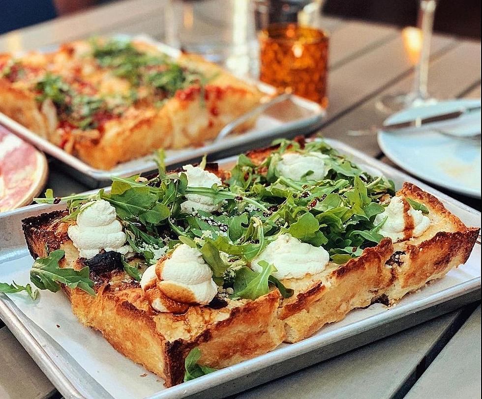 The Best Pizza in Los Angeles is Hiding at This Vegan Restaurant