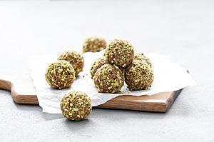 No-Bake Pistachio Power Balls