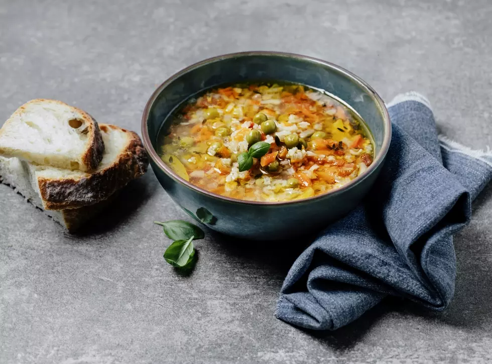 Easy Recipe: Seasonal Vegetable Soup Ready in Under 10 Minutes