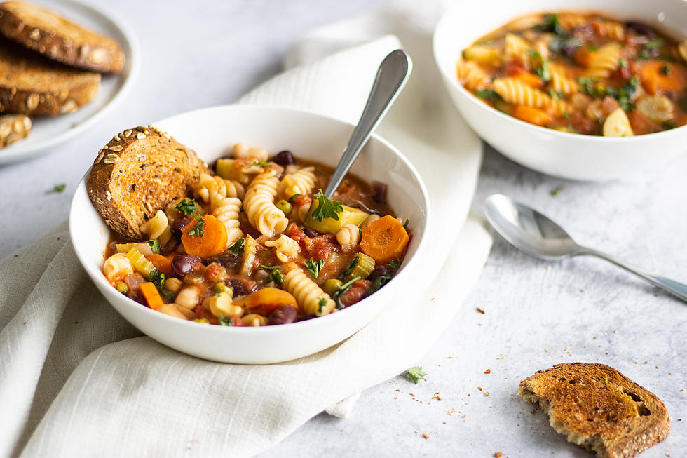 Hearty Vegan Minestrone Soup