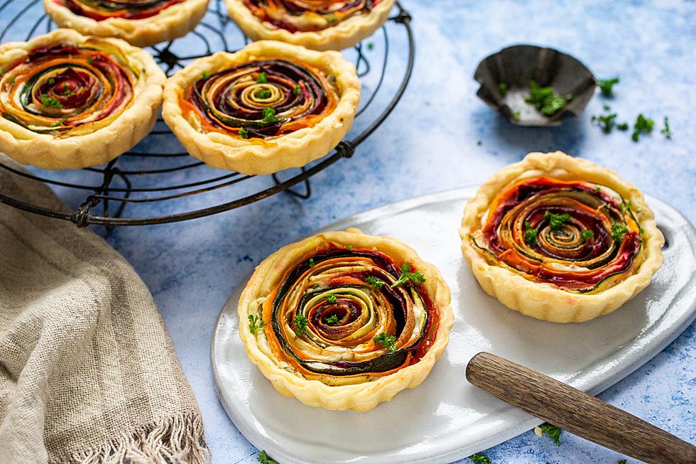 Mini Dairy-Free Spiral Veggie Tarts