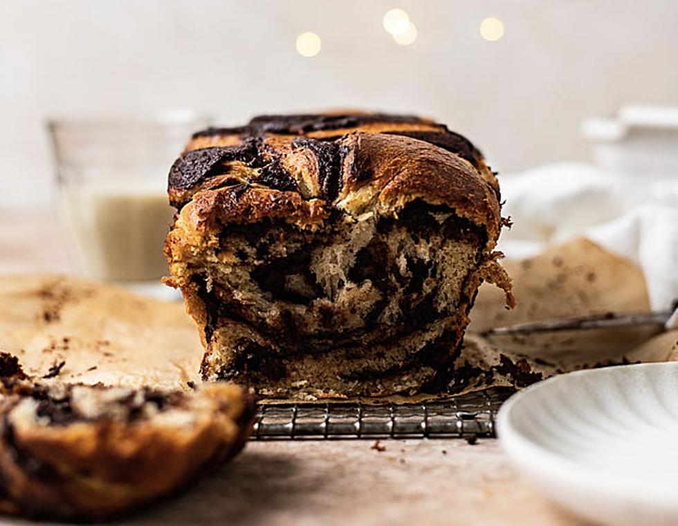 Vegan Hanukkah Recipe: The Easiest Chocolate Babka