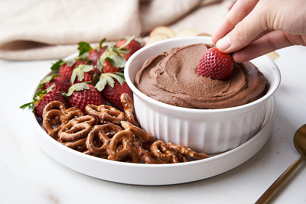 Chocolate Hummus for Under $1 a Serving