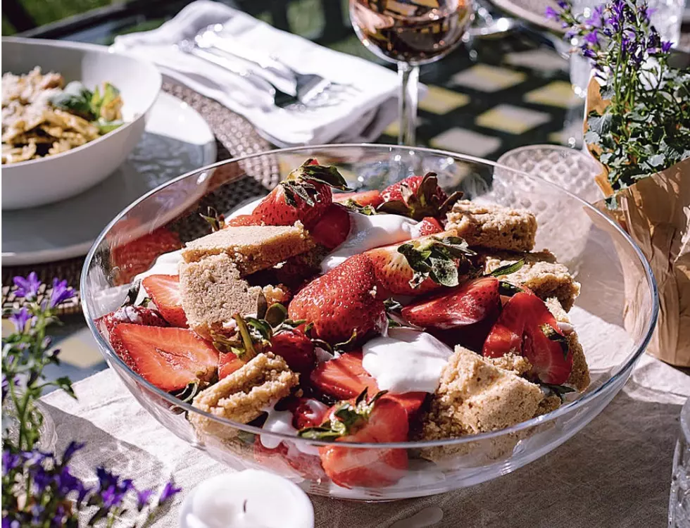 7 Vegan Strawberry Dessert Recipes to Make This Summer