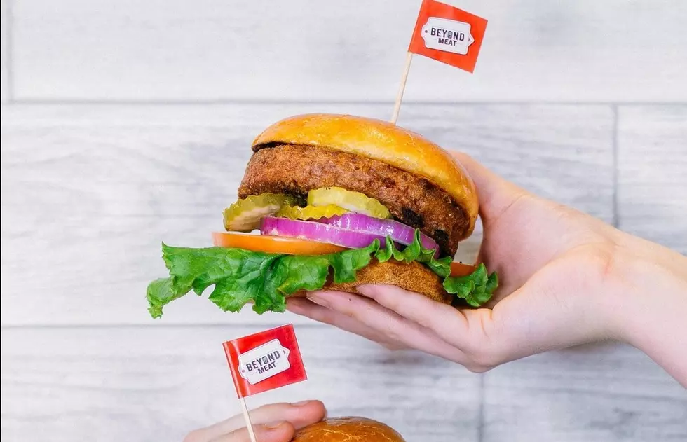 Everything That’s Vegan at TGI Fridays: Beyond Burgers and More