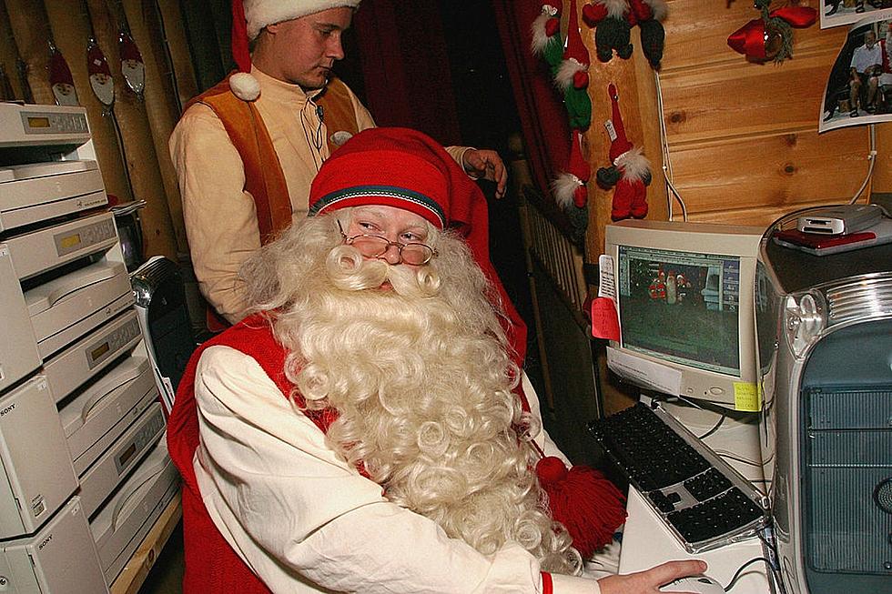 Santa Safely Home At North Pole; Over 7 Billion Toys Delivered