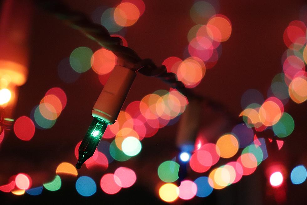 The First House in Twin Falls With Christmas Lights Up