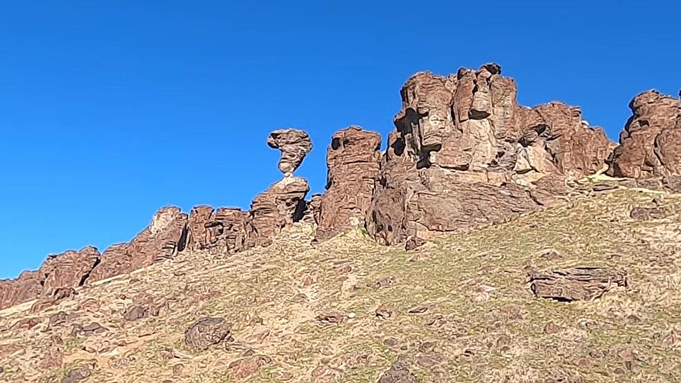 Geology Professor Visits and Explains the Balanced Rock Formation In Southern Idaho