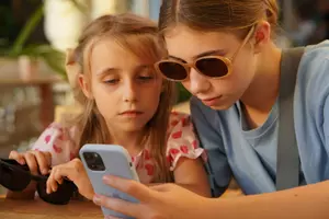 Kids in Idaho With Phones Are Among the Safest in the Nation