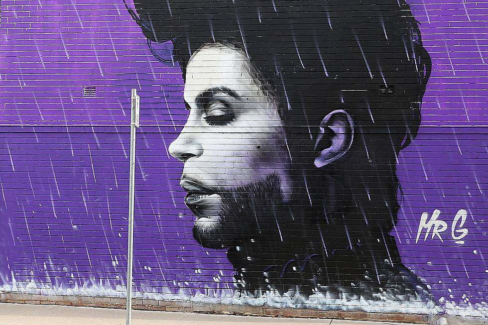 Prince Left Behind a World Bathed in ‘Purple Rain’