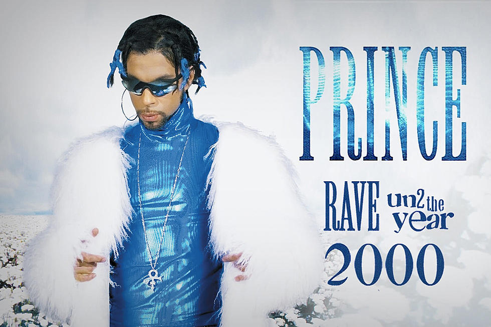 20 Years Ago: Prince &#8216;Retires&#8217; &#8216;1999&#8217; at &#8216;Rave Un2 the Year 2000&#8242;