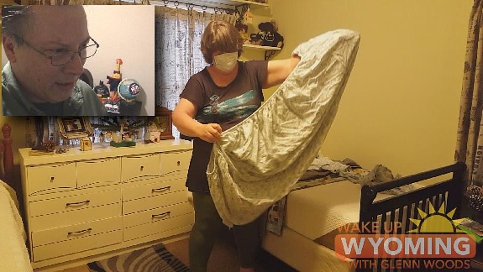 Woman Claims She Can Fold Fitted Sheets (VIDEO)