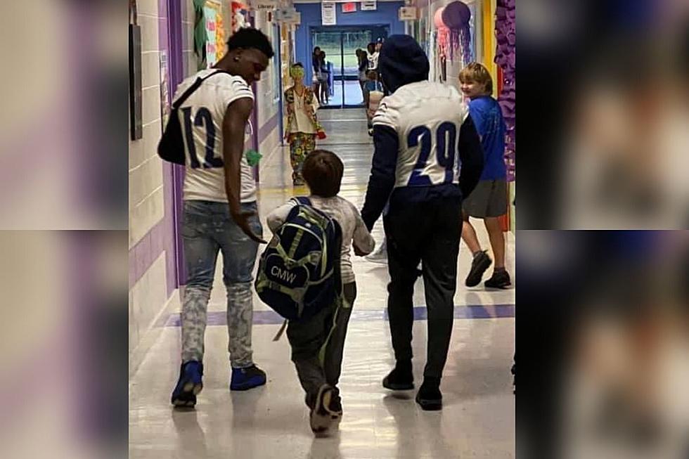 Tuscaloosa, Alabama Students Inspire One Another With This Simple Act