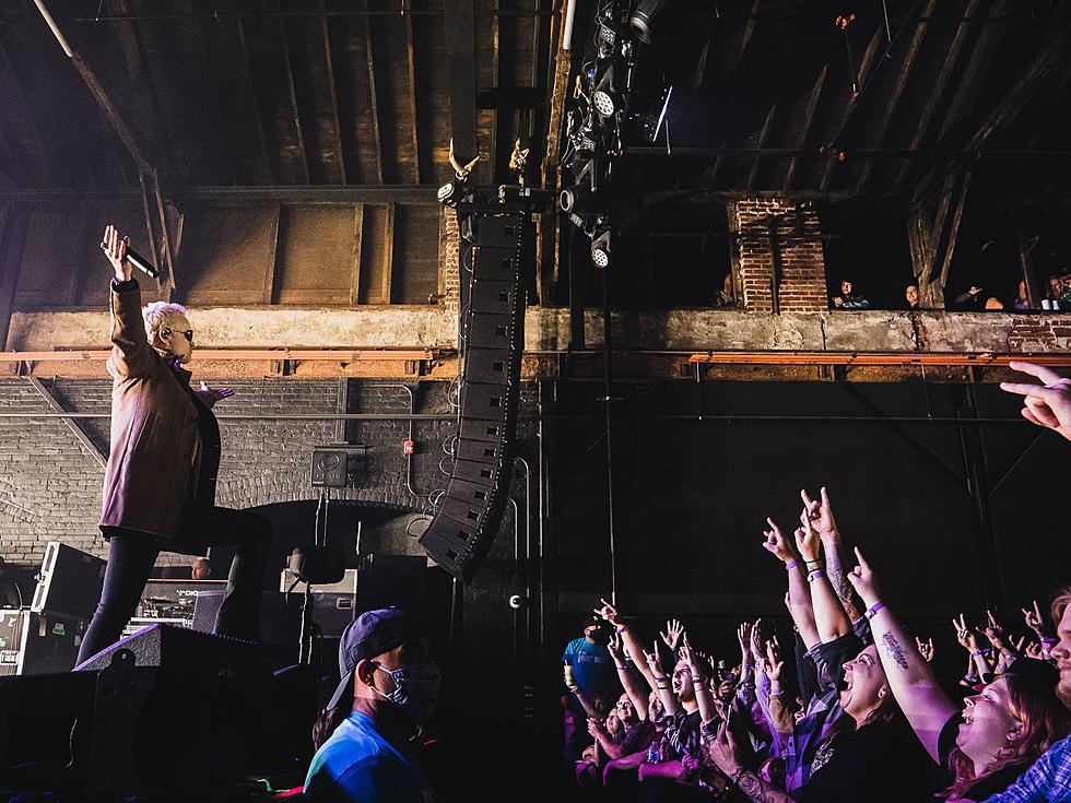 Saturday Night At The Rust Belt Took Us Back, And Showed Us The Future Of Rock [Photos]