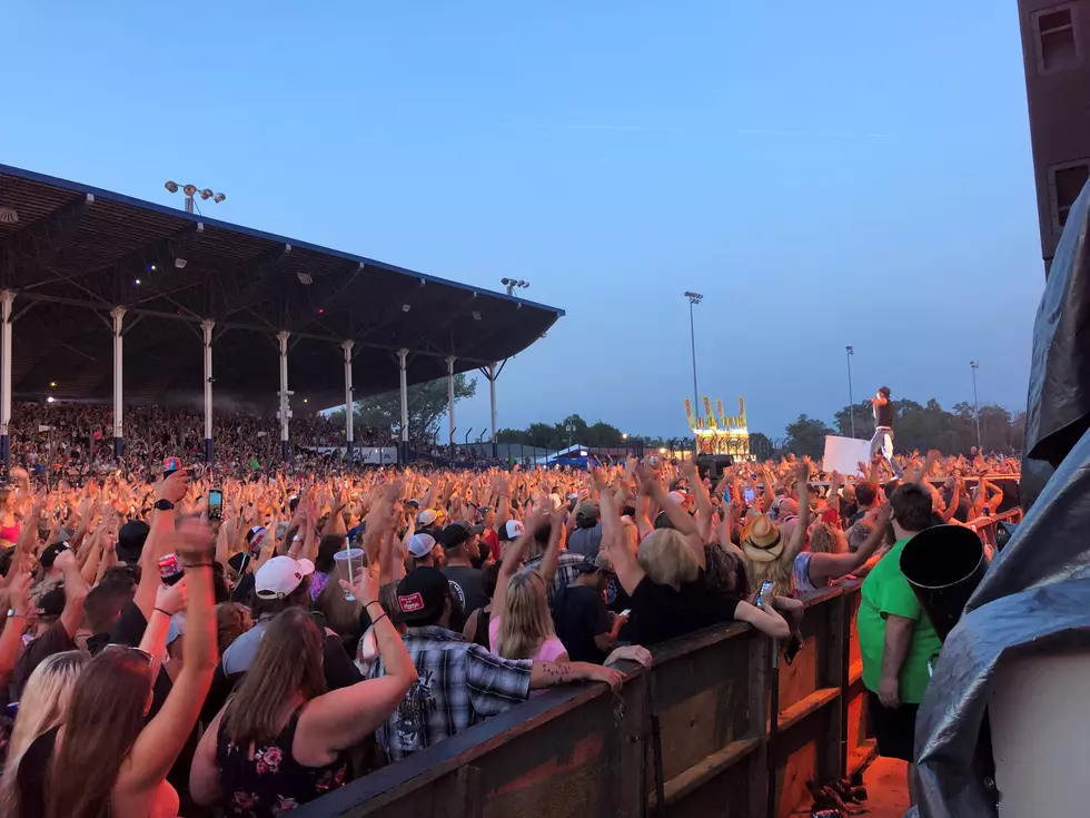 Look How Kid Rock Packed The Mississippi Valley Fair On Day One