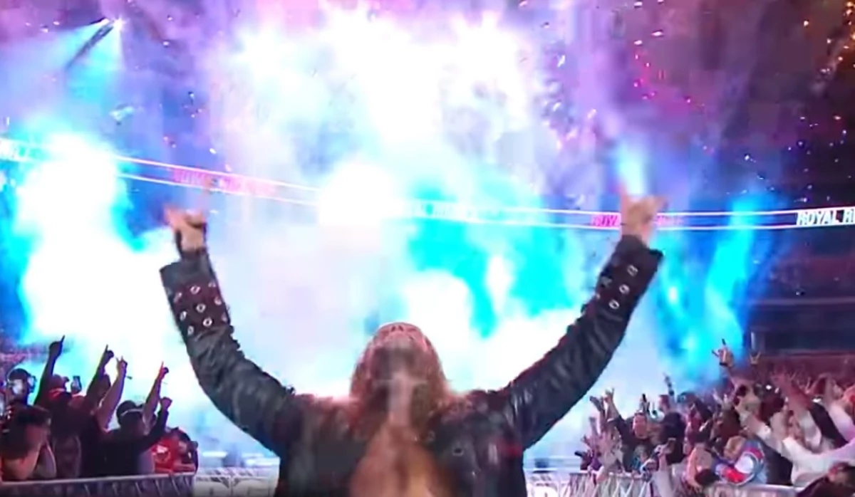 Edge Returns to Action at WWE Royal Rumble