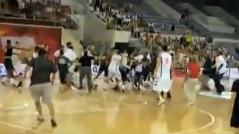 Basketball Game Turns To Brawl [VIDEO]