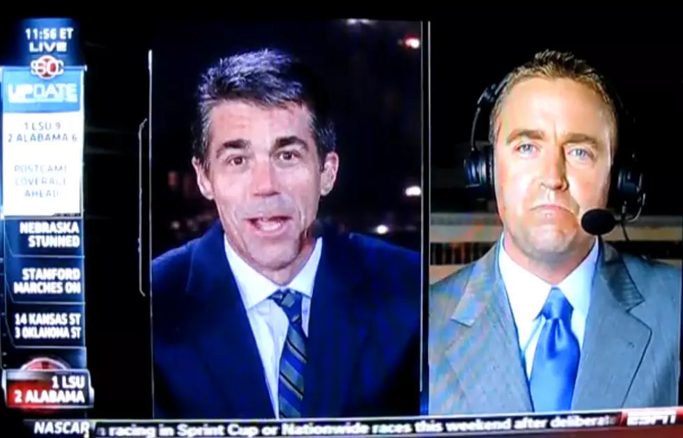 ESPN&#8217;s Kirk Herbstreit Keeps It Together During Earthquake [VIDEO]