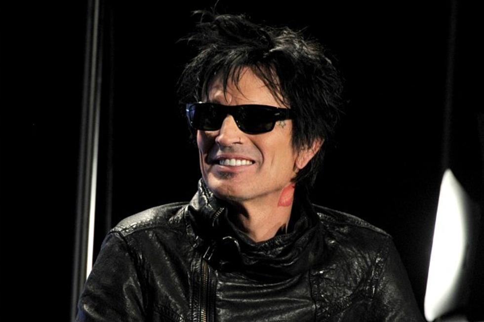 Tommy Lee Clarifies Rihanna ‘Fake’ Comments