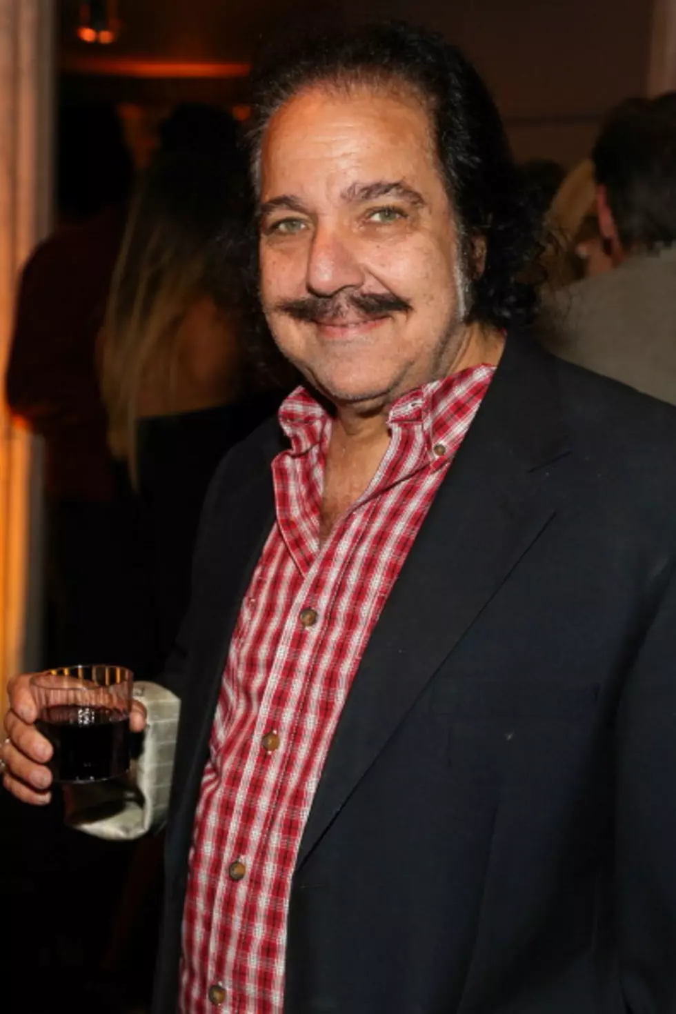 Ron Jeremy Spoofs &#8216;Wrecking Ball&#8217; &#8211; It&#8217;s Not Good [VIDEO]