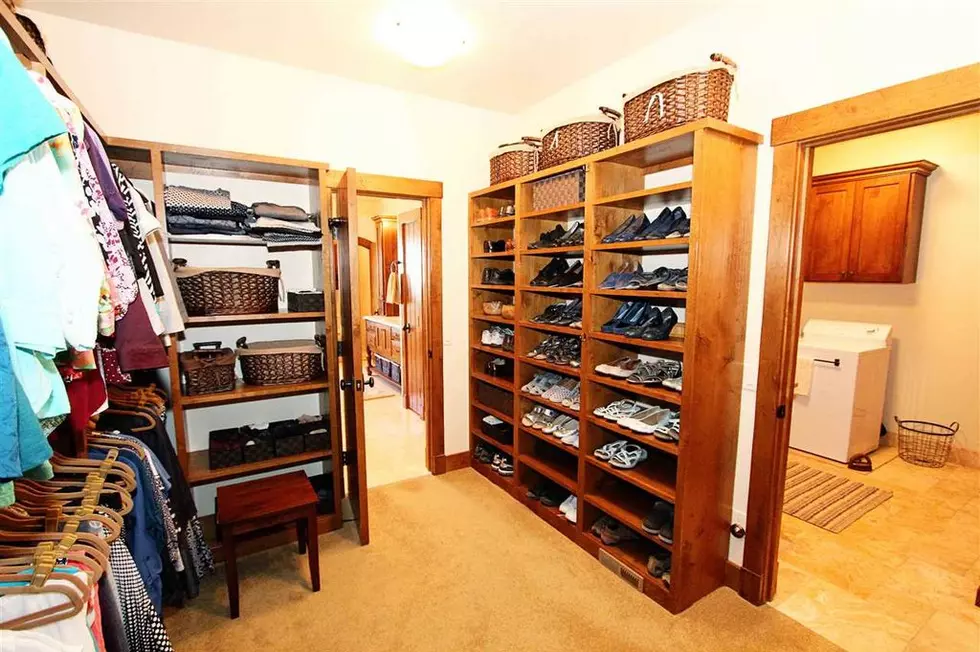 Twin Falls Home Has Its Own Greenhouse and Mammoth Shoe Closet &#8211; For A Price