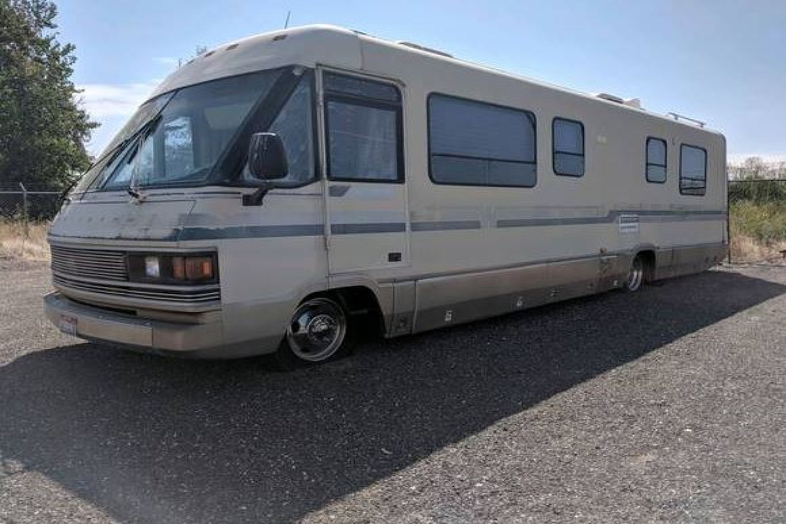 Hey, There's A Free RV On Twin Falls Craigslist