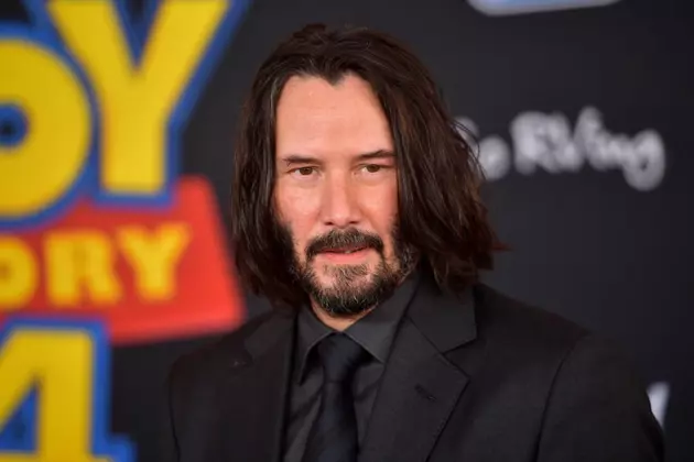 Keanu Reeves Joins Ketchum Idaho Cancer Camp For Online Auction