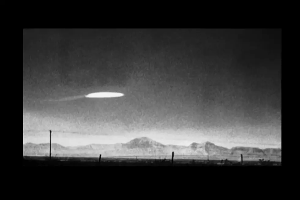 Shape-Shifting UFO Resembling &#8216;Cigar&#8217; Reported In Southern Idaho