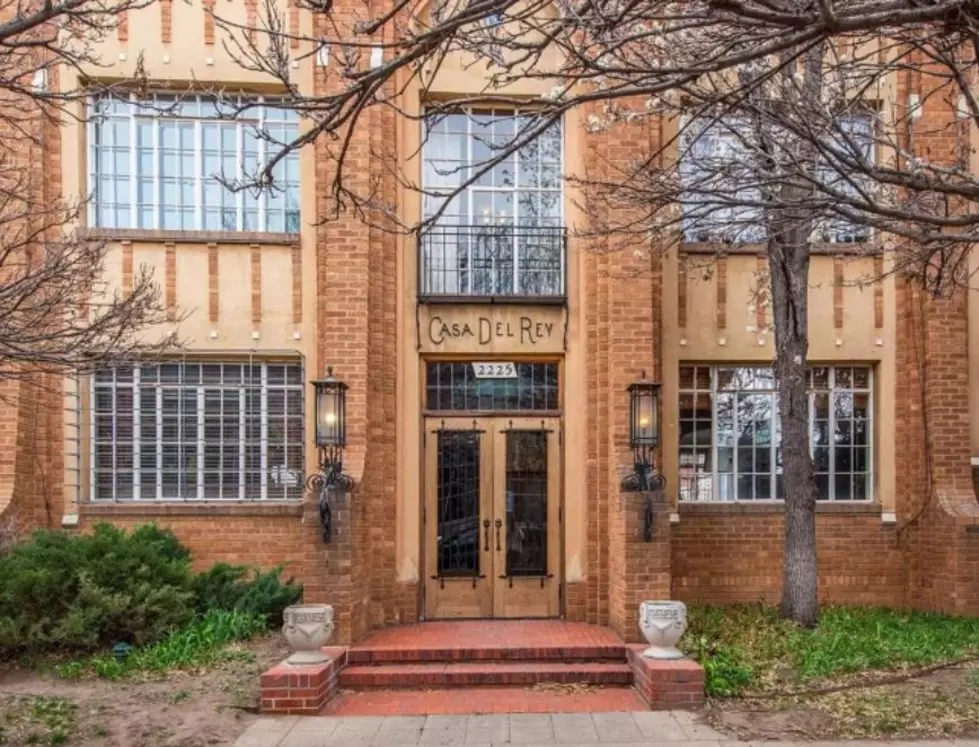 Peek Inside Denver Colorado&#8217;s Glamorous Casa Del Rey Condo