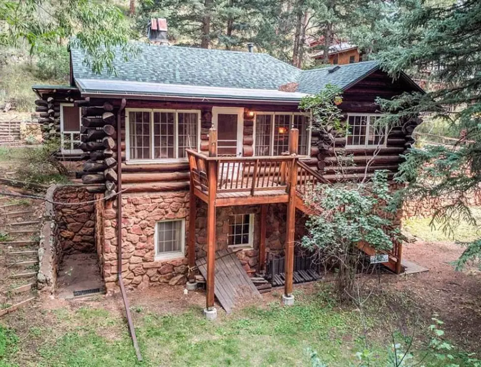 Colorado Cabin For Sale Was Built With Logs from an 1885 Wildfire