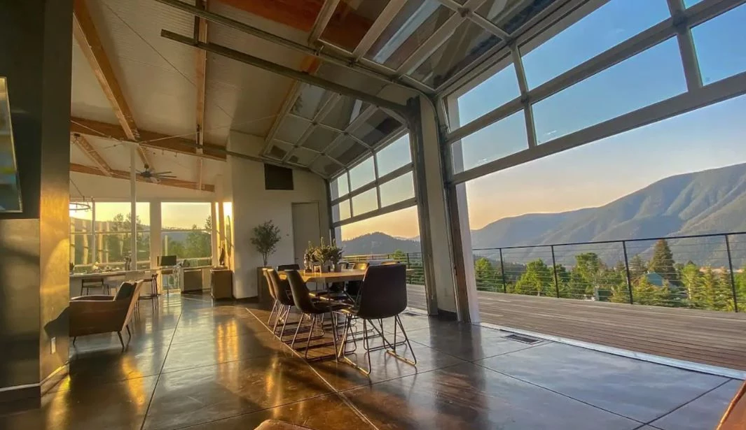 Book a Peaceful Getaway to the Basalt Glasshouse