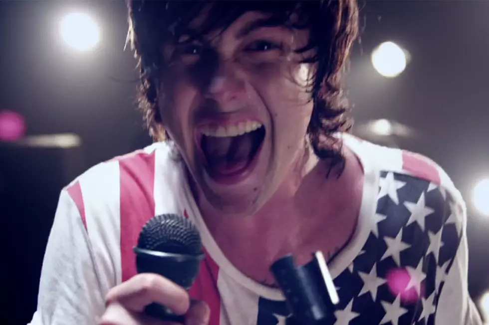 Sleeping With Sirens Working on New Song, Sound Like a Metalcore 