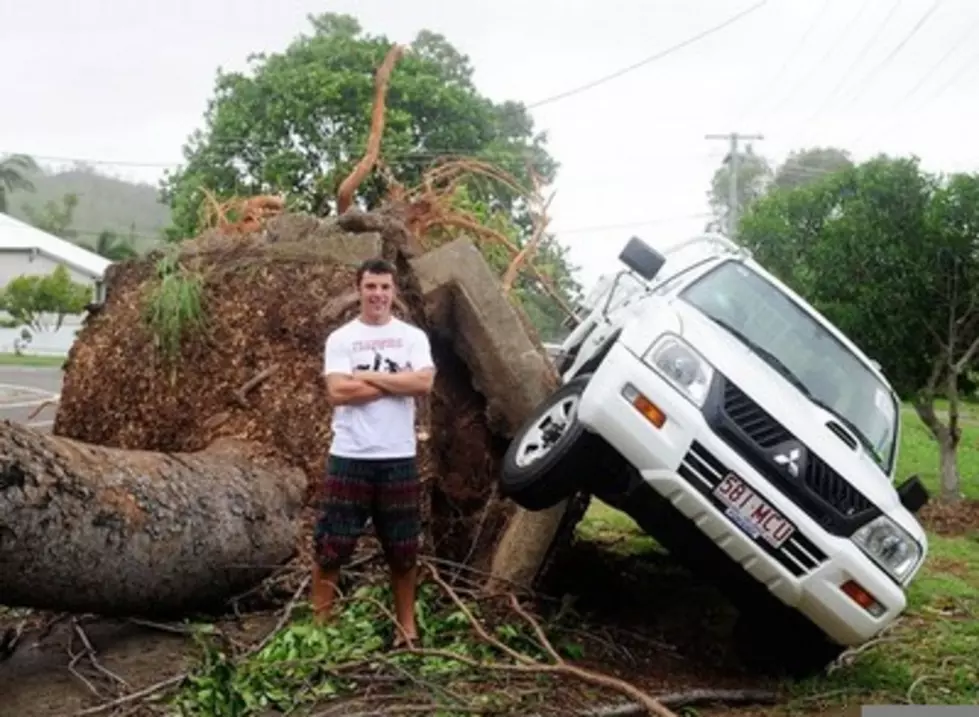 Australian State Rocked by Cyclone [Photos]