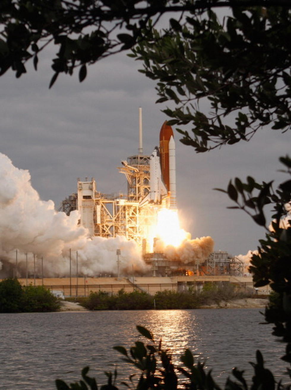 Shuttle Endeavour Lifts Off For The Last Time [VIDEO]