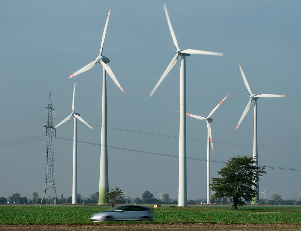 Carbon County Commissioners Support New Wind Farm [AUDIO]