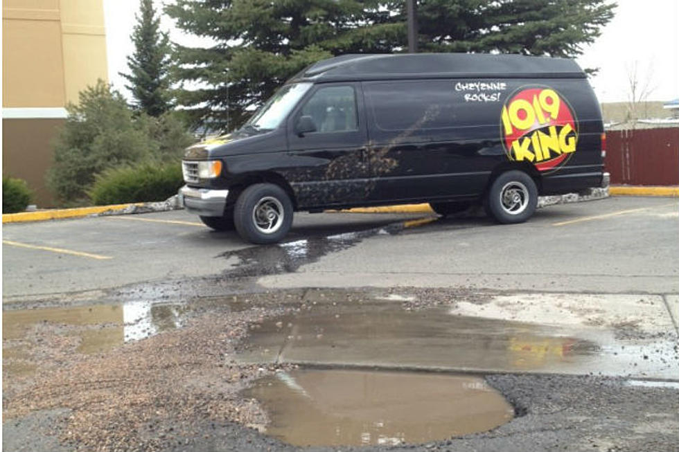 Pothole Patrol Finds KING-Sized Hole Behind Applebees