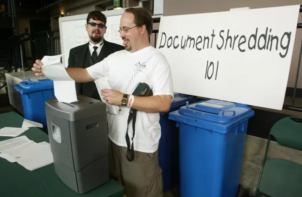 Don&#8217;t Dread The Shred, Ditch The Documents, Friday