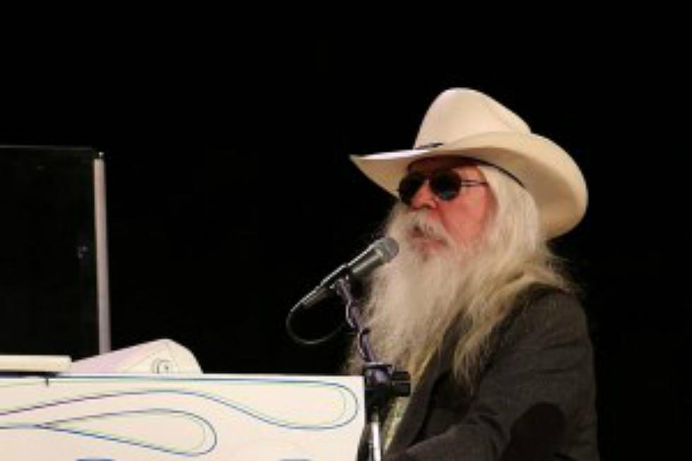 A Look Back at Leon Russell’s Final Concert in Wyoming [Video]
