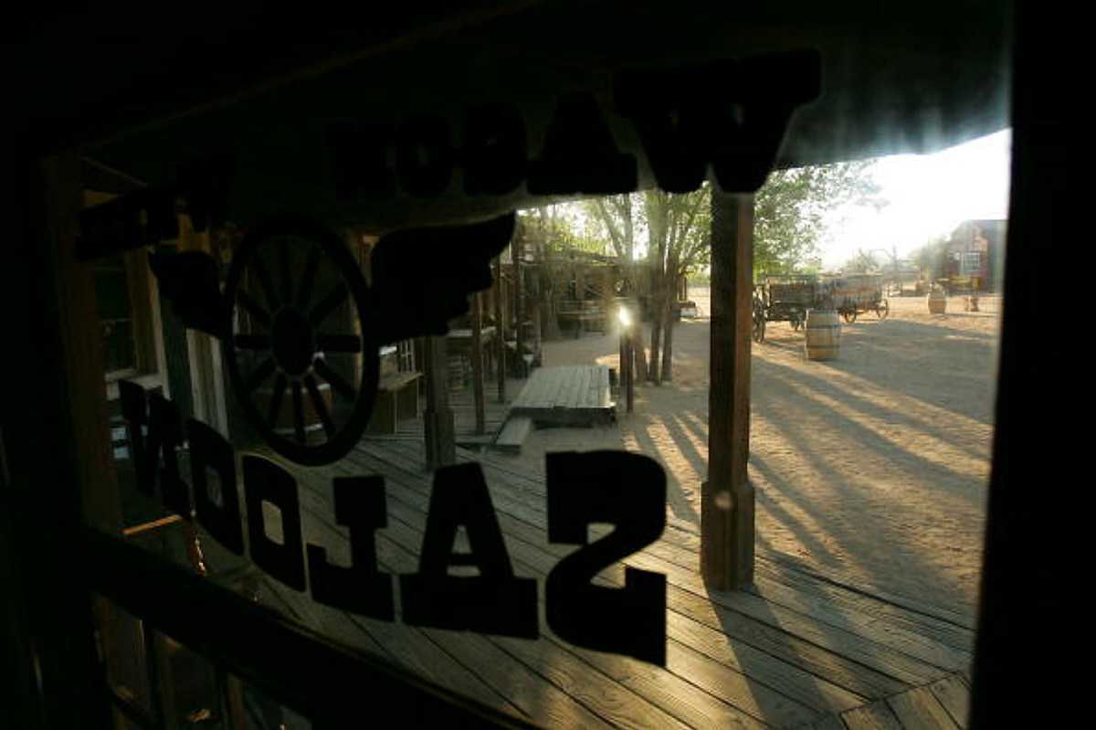 The Sordid Past Of Wyoming’s Most Famous Saloon