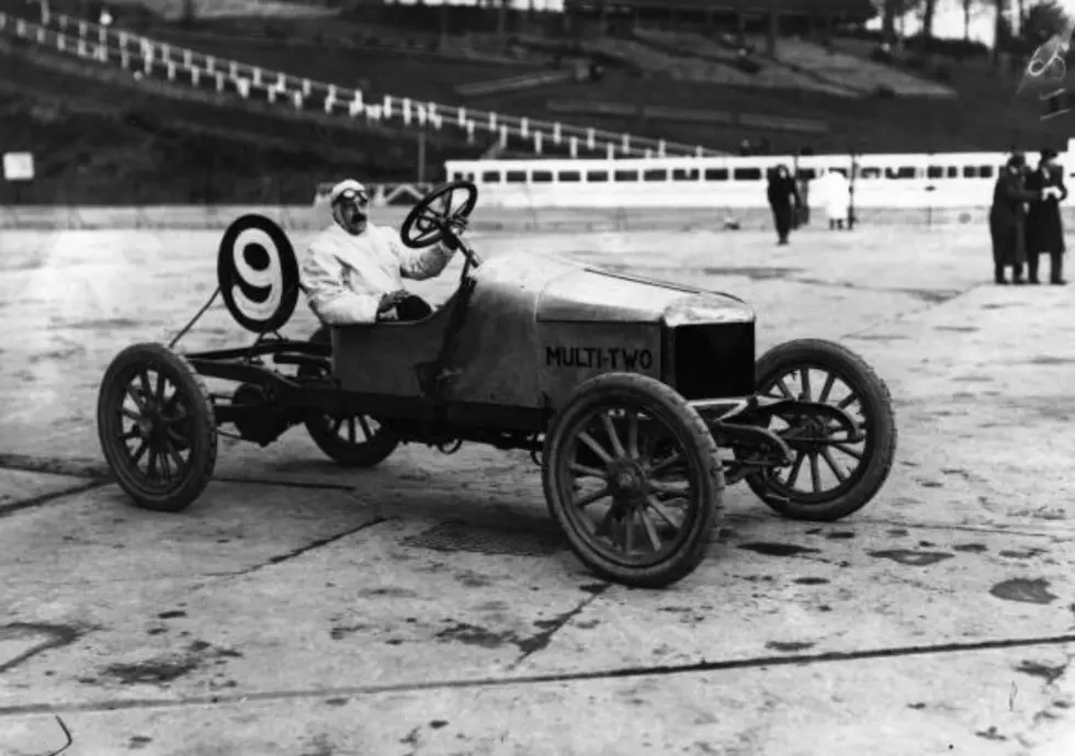 Before The Indianapolis 500, America’s Biggest Car Race Was The ‘Cheyenne 200′
