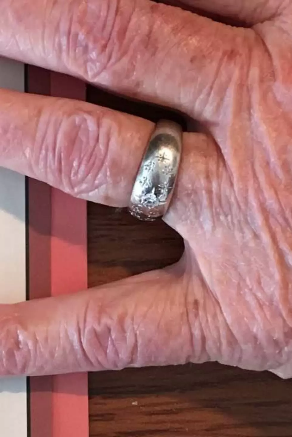 87 Yr. Old Lady Loses Ring