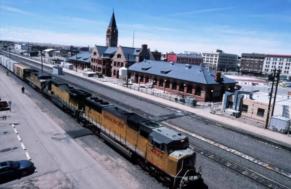 Train-Hopper Records Ride Through Wyoming [VIDEO]