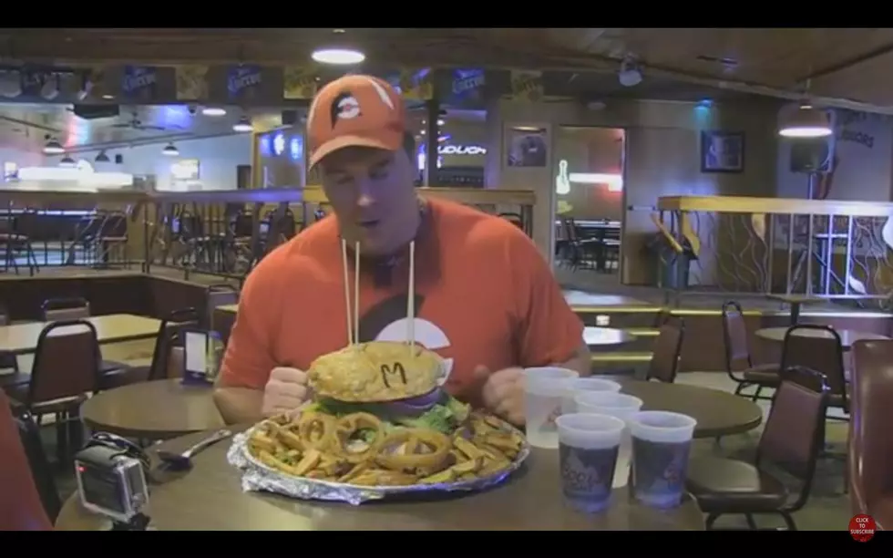 Professional Eater Attempts Giant Burger Challenge In Casper [Video]