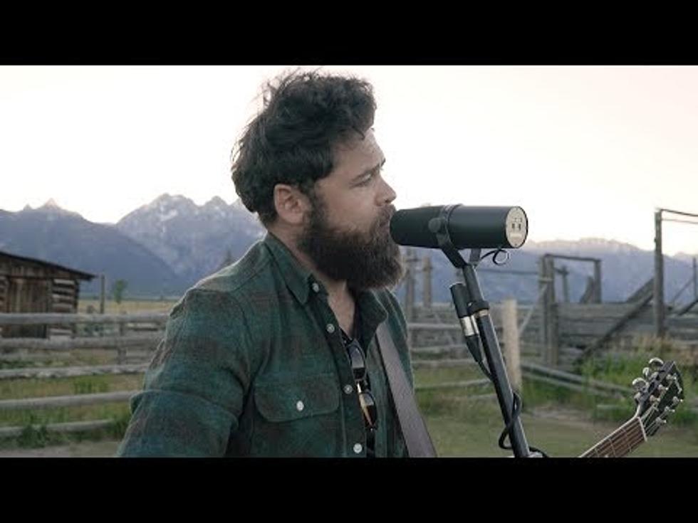 Folk Singer Passenger Releases New Video ‘Live From Wyoming’