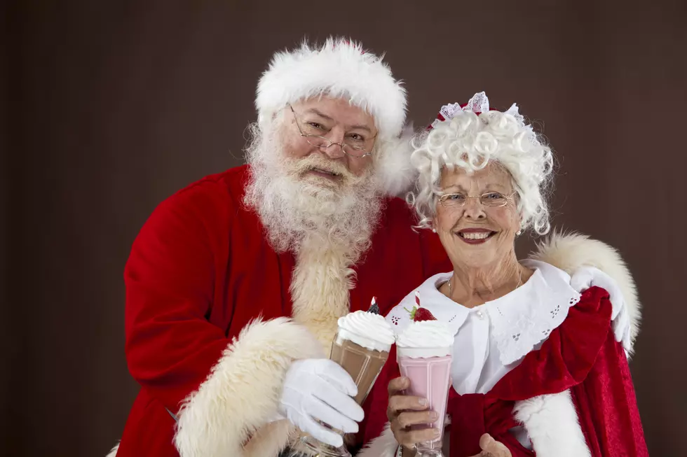 It&#8217;s True, Santa And Mrs. Claus Both Live In Wyoming