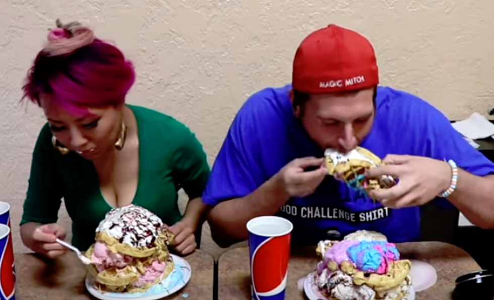 Competitive Eater Tackles Insane Ice Cream Challenge In Wyoming [VIDEO]