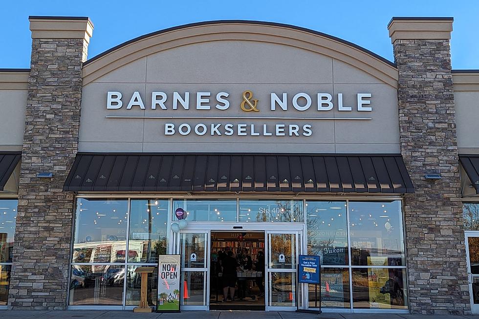 Cheyenne’s Barnes & Noble Has Reopened – Take a Look Inside!