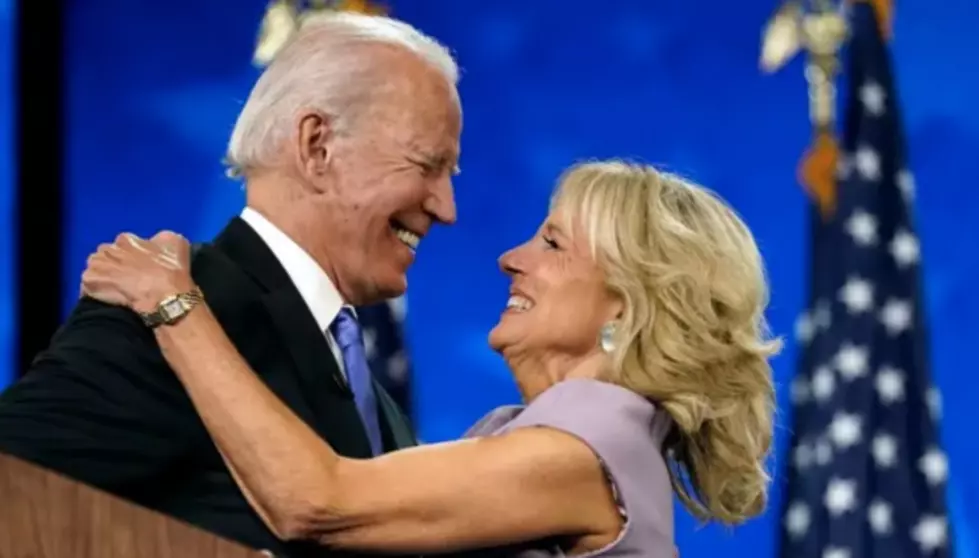 El contraste del amor entre Jill y Joe Biden y Melania y Donald Trump