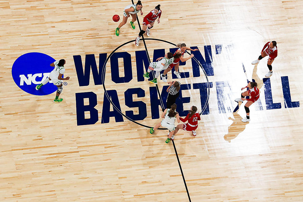 In AP Survey, ADs Raise Worries About Women’s College Sports