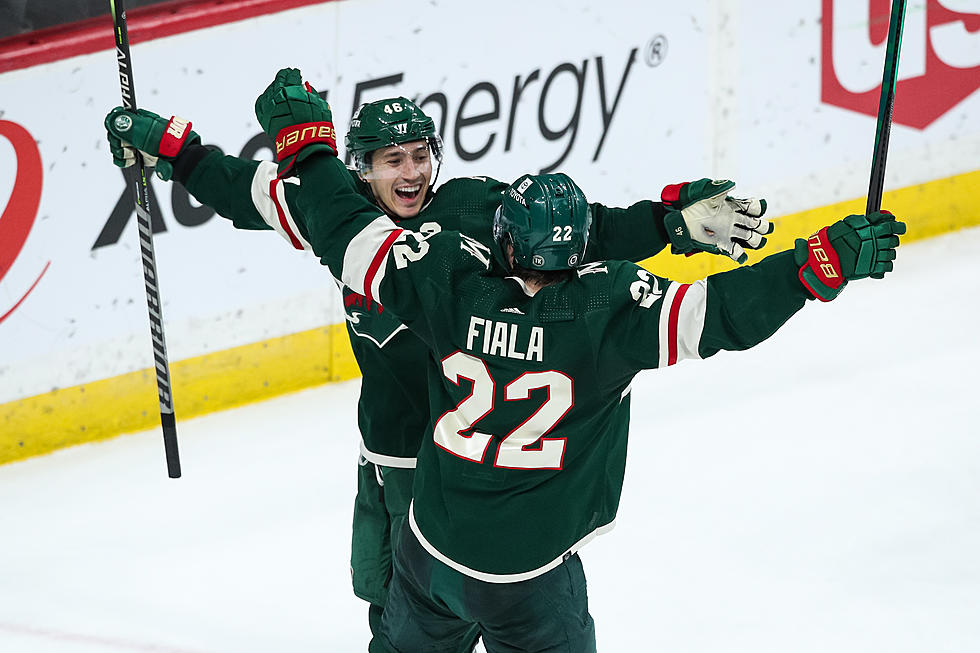 Spurgeon Scores In OT, Wild Beat Sharks To Take Playoff Spot